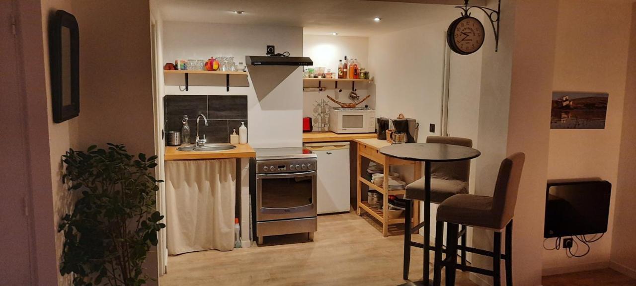 35 M2 Apartment